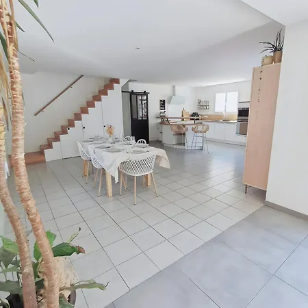 La Cigale Et La Fourmi Holiday home *