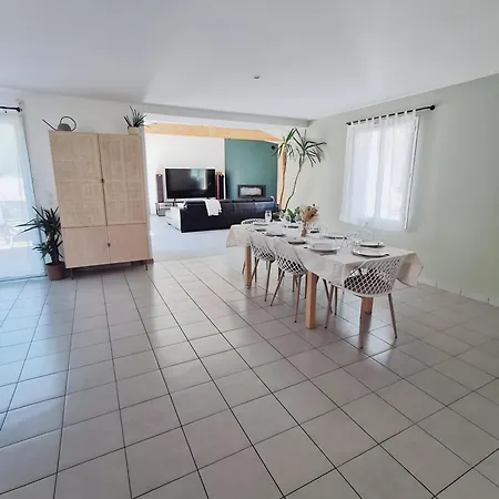 La Cigale Et La Fourmi Holiday home
